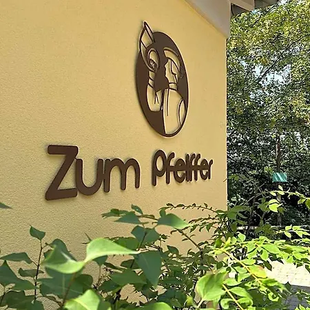Zum Pfeiffer Hotel Radebeul