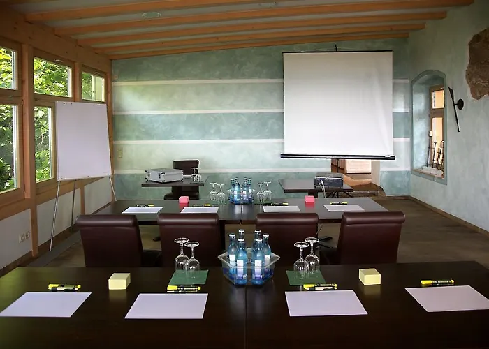 Zum Pfeiffer فندق