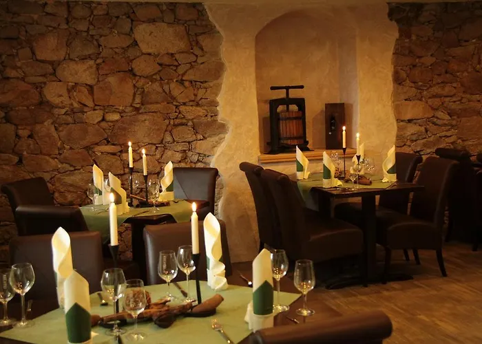 Zum Pfeiffer Hotel 3*